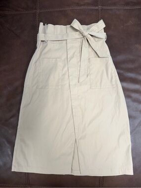 Jovanna High-Waist ruffled Midi cream Skirt w/ Self-Tie Belt & zip front EUC—147